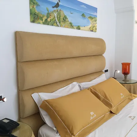 Bed & Breakfast Marinella 2*