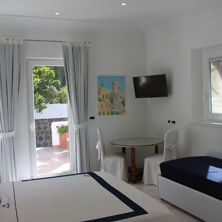 Bed and Breakfast Marinella 4*