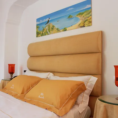 Marinella Bed and Breakfast