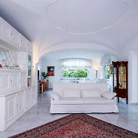 Bed & Breakfast Marinella 4*