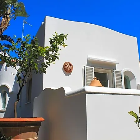 Bed & Breakfast Marinella 4*