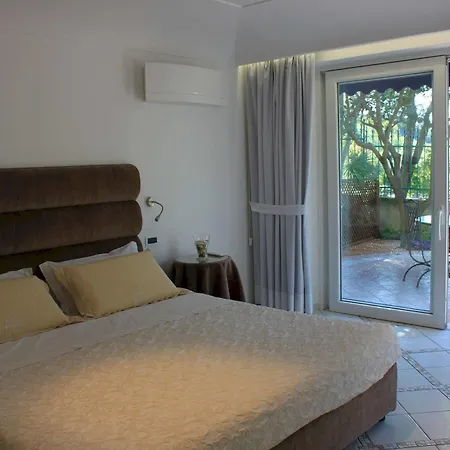 Marinella 4* Казамиччола-Терме