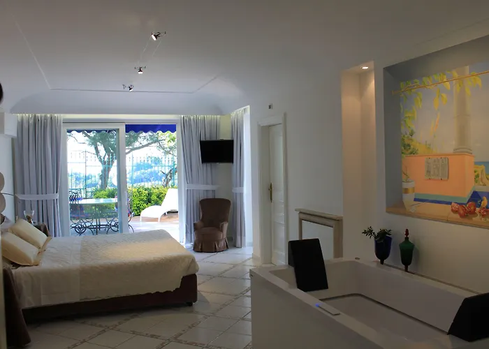 Marinella Nocleg ze śniadaniem