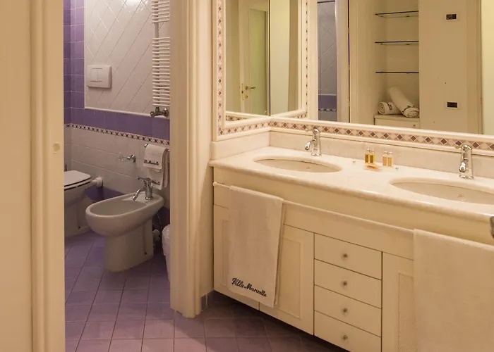 Nocleg ze śniadaniem Marinella 4*