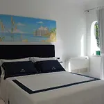 Marinella 4*