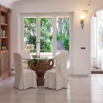 Marinella 4*