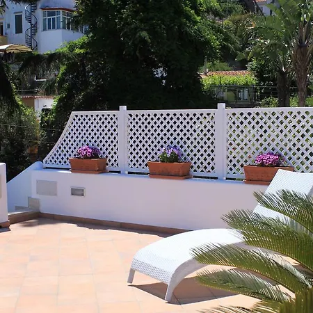 Marinella 4*